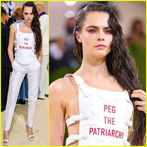 Cara Delevingnes Met Gala Look Says Peg The Patriarchy She Explains What That Means To