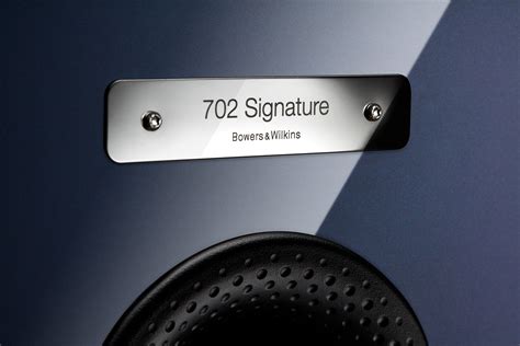 Bowers And Wilkins 702 Signature Midnight Blue