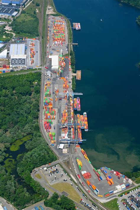 Luftbild Wörth am Rhein Containerterminal im Containerhafen am