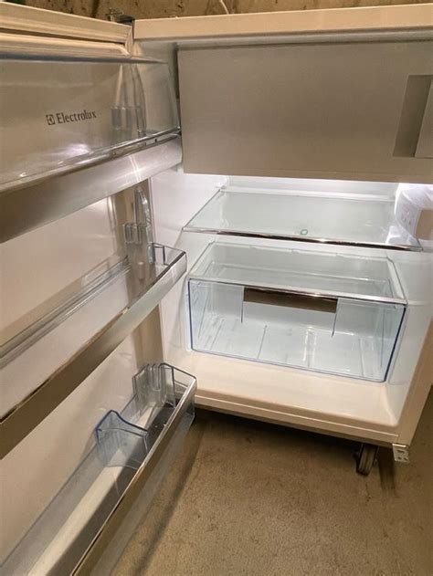 Einbaukühlschrank Kühlschrank Mit Gefrierfach Elektrolux Kaufen Auf Ricardo