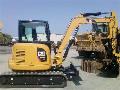 This property is not currently for sale or for rent on zillow. Cat 302.5 Excavator