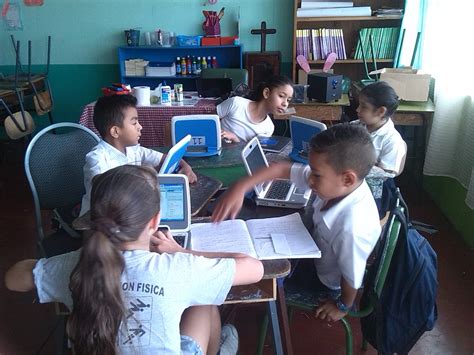 Estudiantes Usaron Tecnología Para Crear Proyectos De Aulas En Red