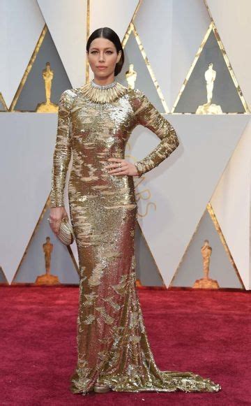 Oscars The Vogue Team S Best Dressed Jessica Biel In Kaufmanfranco She May Resemble An