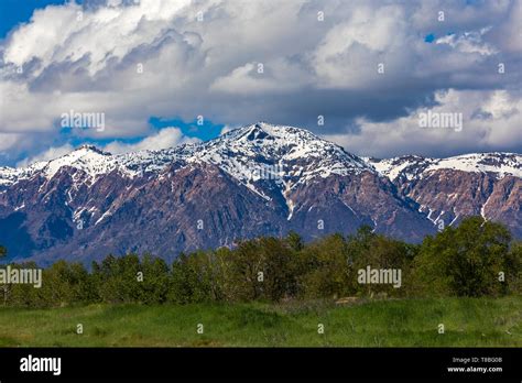 Mount Ben Lomond Hi Res Stock Photography And Images Alamy