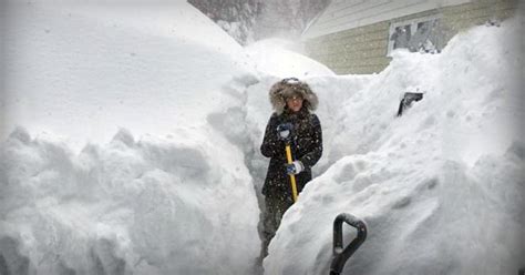 Deadly Storm Dumps Nearly 6 Feet Of Snow On Upstate Ny