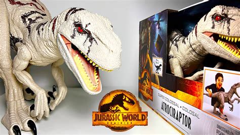 Jurassic World Dominion Survival Instincts Super Colossal Atrociraptor Dinosaur Figure
