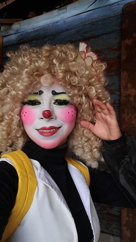 Good Clowns Whiteface Clown Makeup Girls Quick Clowns Places Art