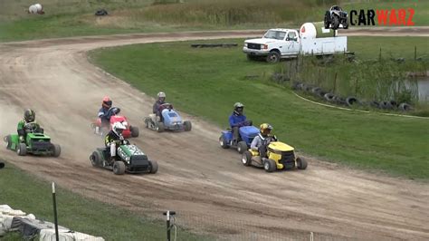 Modified Lawn Tractor Racing At Western Ontario Outlaws Sept 06 2020