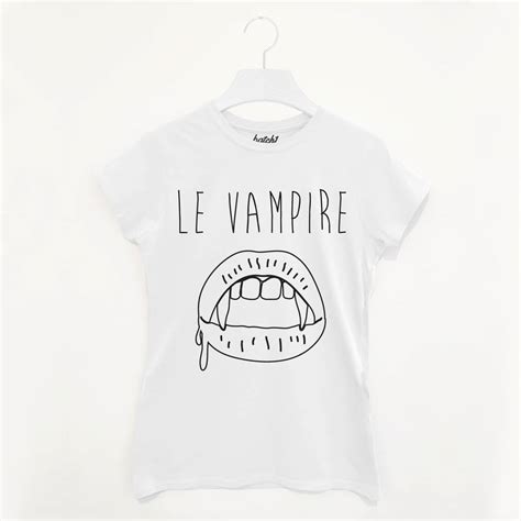 Le Vampire Womens Halloween T Shirt By Batch1