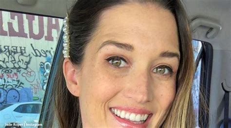 Bip Alum Jade Roper Slams Breastfeeding Troll On Social Media
