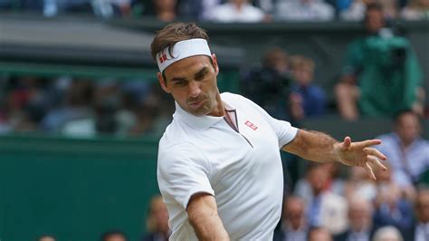 Wimbledon Roger Federer Lets One Get Away Falls To Novak Djokovic
