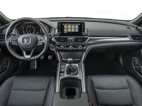 Manufacturer press release and gallery of 25 high resolution images. New 2018 Honda Accord - Price, Photos, Reviews, Safety ...