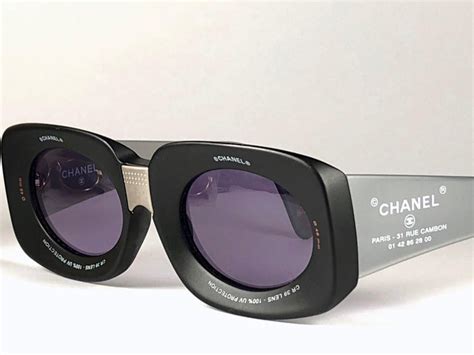 As i mentioned above, the julbo camel lens adjusts from 5% to 20% light transmission based on lighting conditions. Chanel Vintage Camera Lens Black and Grey Sunglasses Made ...
