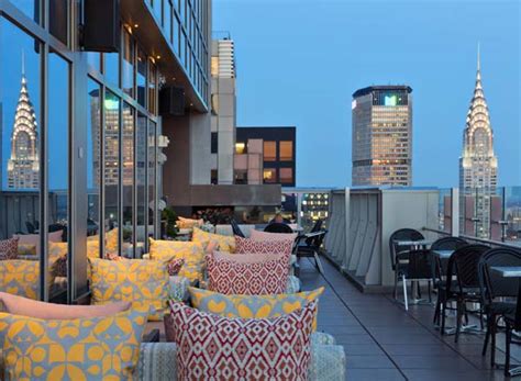 Bar 54 Rooftop Bar In New York Nyc The Rooftop Guide