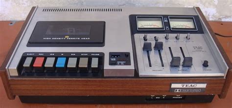 The other thing is that most of the decks available now are crap. Vintage 70 80: Teac 06 - Tape Deck A-360
