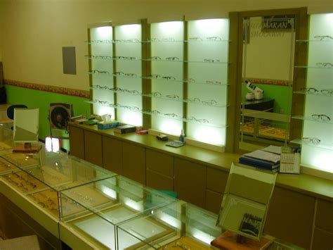 Check spelling or type a new query. Jual Gambar Untuk Etalase Display Toko - Semarang - CV ...