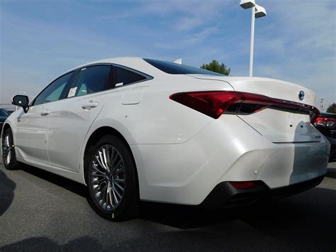 Ok, most new cars do, but this one. New 2020 Toyota Avalon Hybrid Hybrid Limited 4dr Car in ...