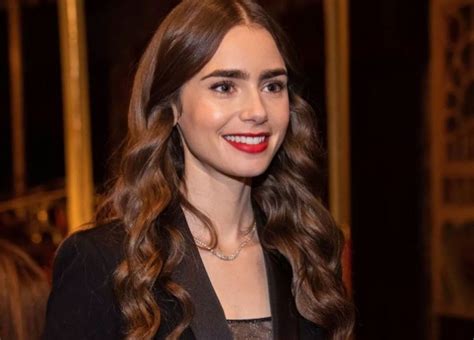 Emily In Paris Season 2 The French Girl Beauty Look Of Lily Collins