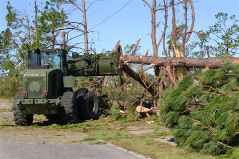 Dvids News Clearing The Path Florida National Guard Works Route
