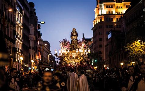 Aquí siempre puedes encontrar el numero de la semana actual el número semanal esta calculado automaticamente según la norma iso 8601 y siempre es correcto. Semana Santa 2018 en Madrid - LocuraViajes.com