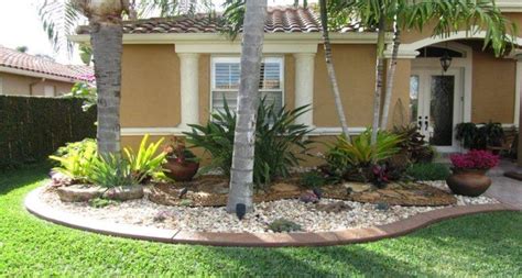 16 Photos And Inspiration Florida Landscaping Ideas For