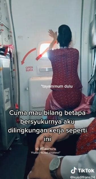 Viral Video Pramugari Tayamum Dan Salat Di Dalam Pesawat Pengunggah Ungkap Cerita Dibaliknya