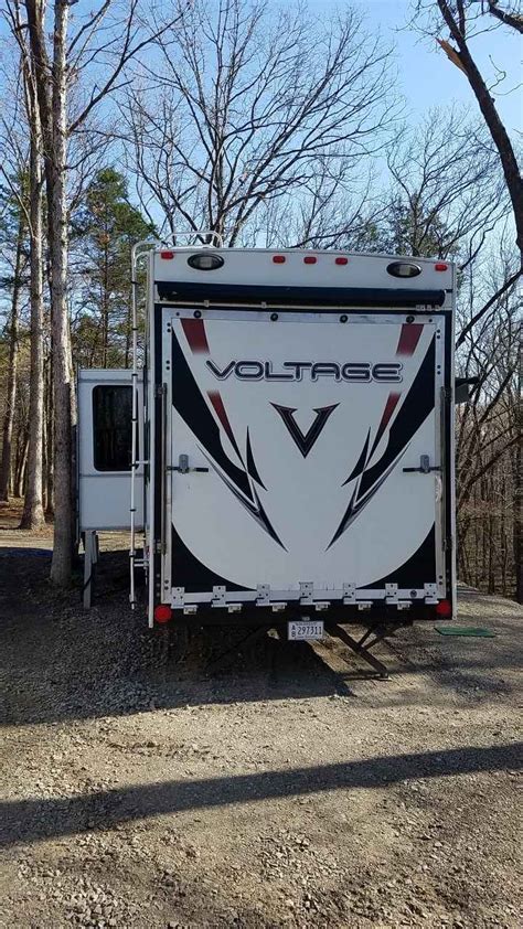 2011 Used Dutchmen Voltage 3900 Toy Hauler In Arkansas Ar