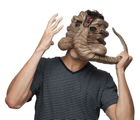 Sideshow is proud to partner with. Alien Facehugger Mask: At Halloween Everyone Can Hear you ...