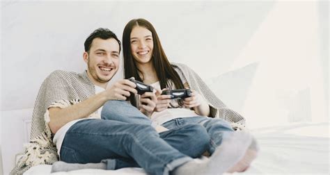 25 games to play with your girlfriend fun flirty and exciting