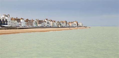 Lua error in module:coordinates at line 668: 'Headless' body found in on beach in Deal, Kent, | UK ...