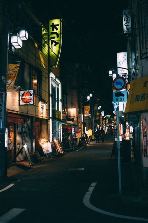 Street Japan Tokyo And Nightlife Hd 4k Phone Hd Wallpaper