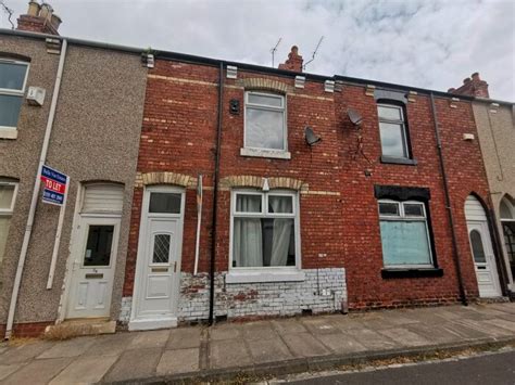 Bedroom Terraced House For Sale In Cameron Road Hartlepool Ts