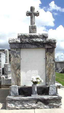 Mary Louise Barnett Nuccio 1895 1971 Memorial Find A Grave