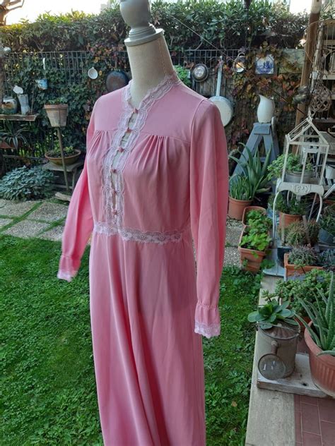True 60s Pink Vintage Nightdress Pink Nightgown Shabby Chic Etsy