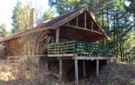 Wisconsin Log Cabin For Sale On 13 Acres On The Peshtigo River