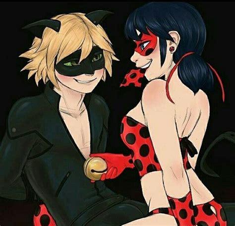 Pin By Cristan Knight On Miraculous X Miraculous Ladybug Kiss
