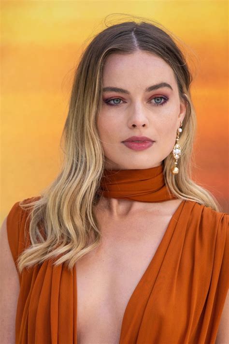 Margot Robbie Sexy 21 Photos Thefappening Free Nude Porn Photos