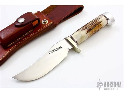 Model Outdoorsman Arizona Custom Knives