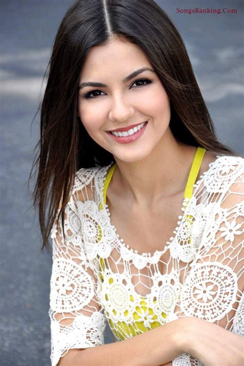Victoria Justice Most Beautiful Women Pretty Face Vicky Justice