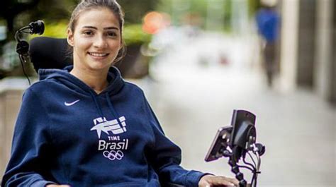O conteúdo verdadeiro, organizado e direto na palma da mão. Ginasta lais souza, que ficou tetraplégica após acidente ...
