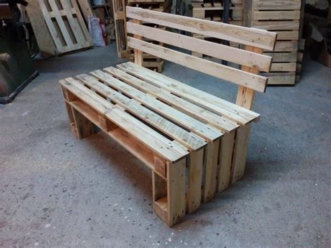 Pallet Bench Seating 99 Pallets
