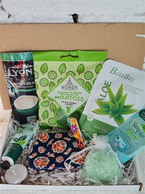 Mothers Day Pamper Box In 2021 Valentine T Baskets Pampering