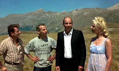 Ci salveranno un gelato con il migliore amico e la manutenzione dei sentimenti più semplici. "COSÌ È LA VITA" A CAMPO IMPERATORE, QUANDO ALDO, GIOVANNI ...