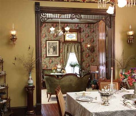 Farmhouse Victorian Guest Cottage Old House Online Victorian