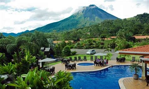 Arenal Volcano Hotels Volcano Lodge And Springs In La Fortuna