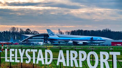 Discover the space and freedom of lelystad. Lelystad Airport volgend jaar nog niet open | Het Parool