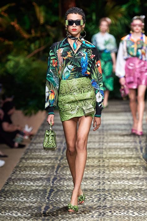 Dolce And Gabbana Spring 2020 Ready To Wear Collection Runway Looks