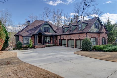 JUST LISTED on South Lake Lanier! ~ Lake Lanier Homes for ...