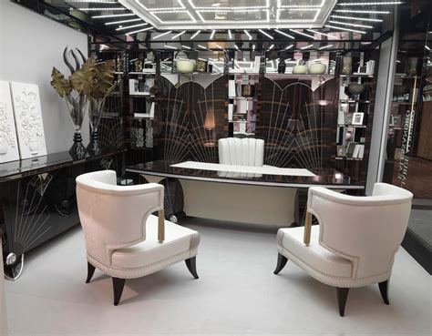 Classic Luxury Desk For Elegant Offices Idfdesign