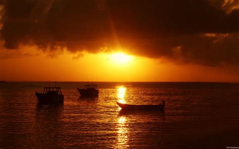 Sunrise Over Fishing Boats In Kerala Wikimedia Commons File Sunrise 38